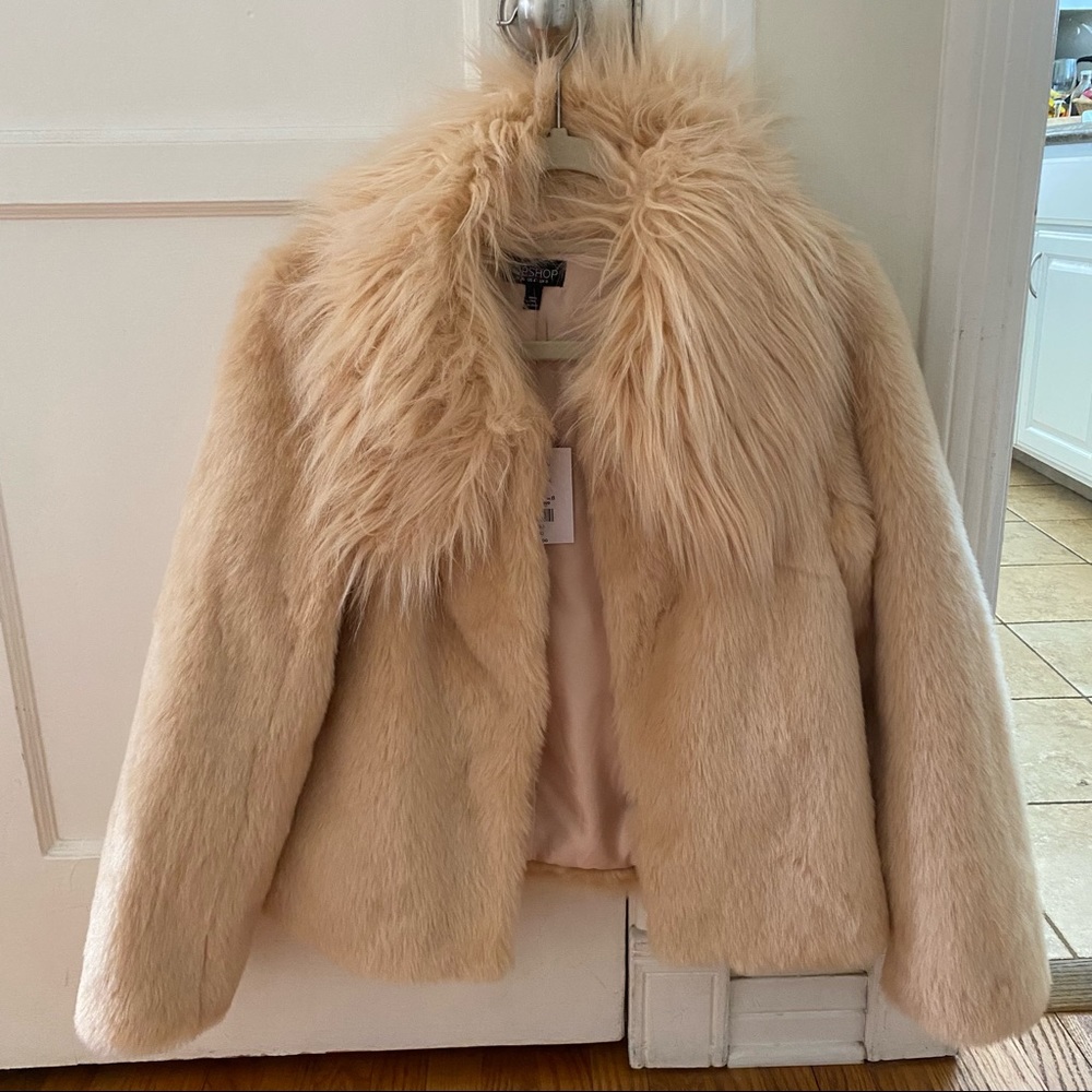 FAUX FUR TOPSHOP COAT EUR 36 US 4 UK 8